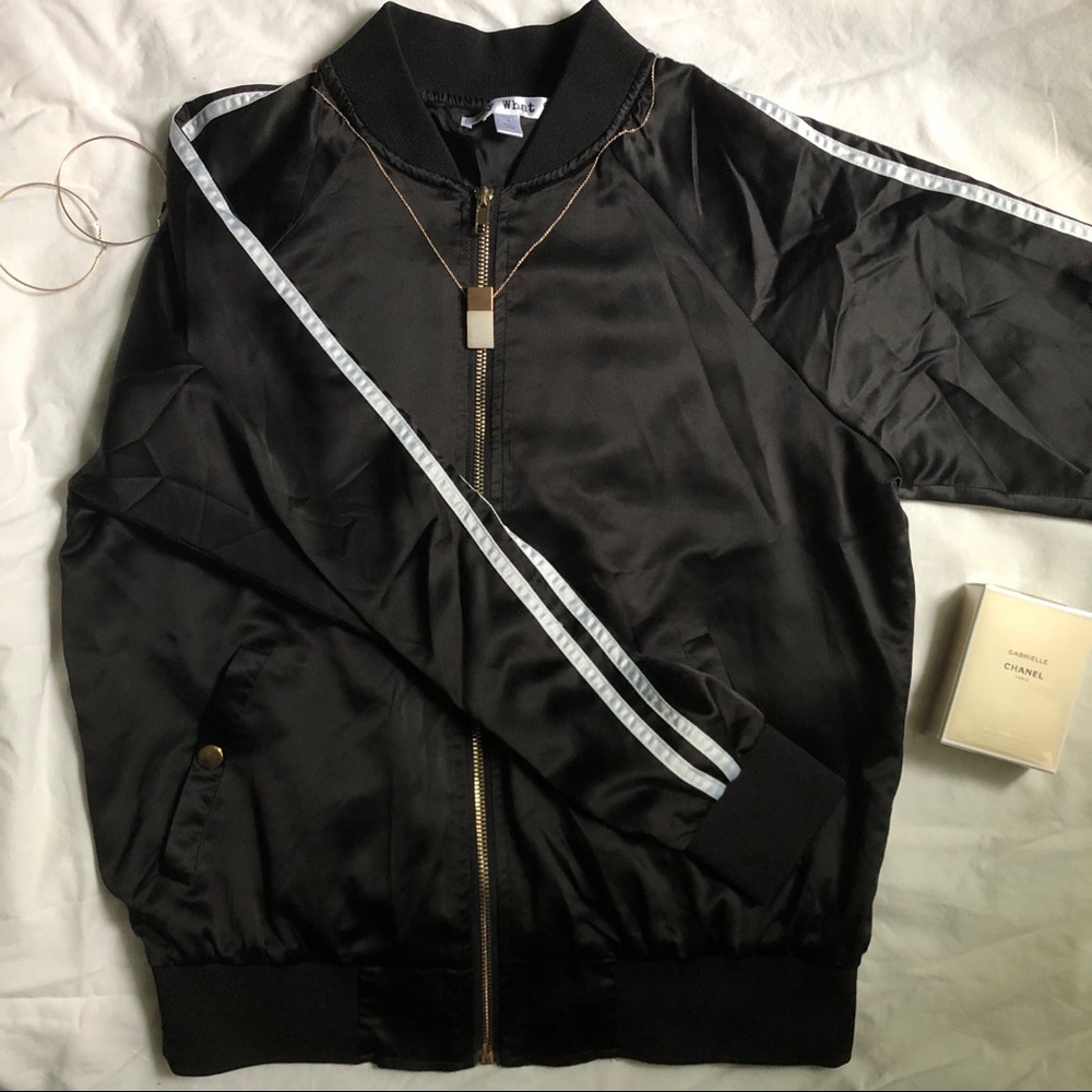 BOMBER JACKET ADIDAS-STYLE SHOULDER STRIPE